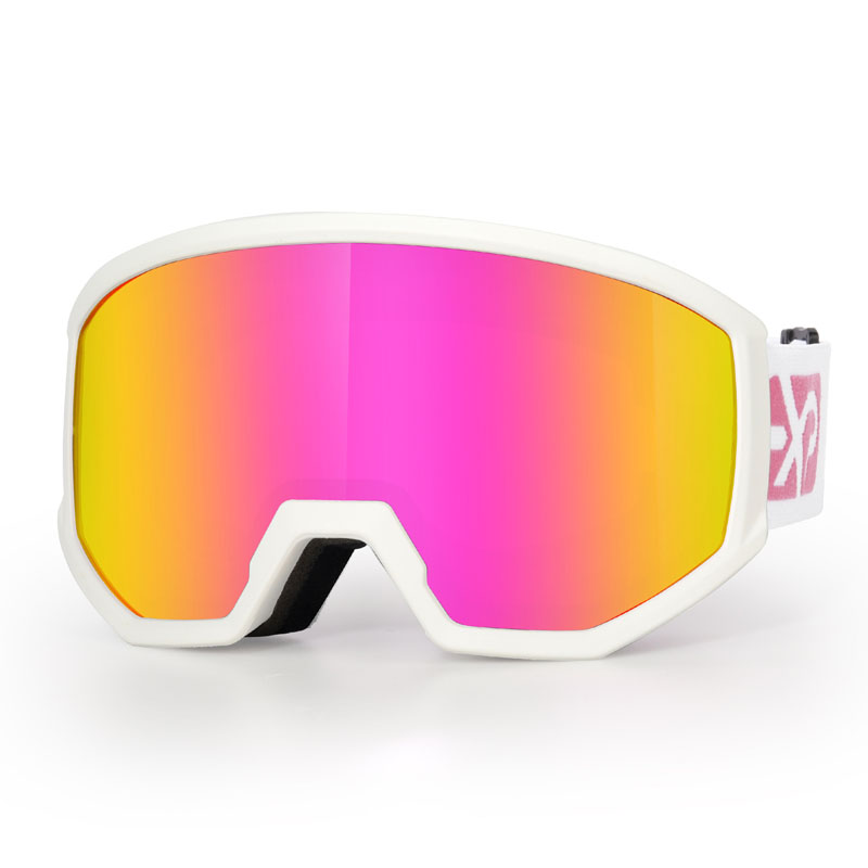 How to Choose the Best Cylindrical Ski Goggles for Optimal Skiing Performance?