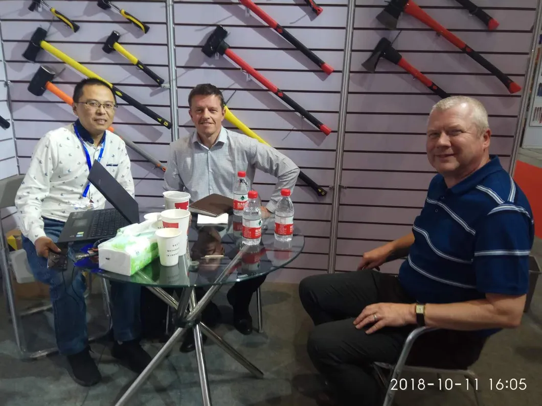 Chinese Products Wholesale Striking Tools Types Hand Tools Bricklayer Series Bricklayer Hammer